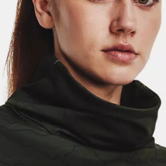 NWT UNDER ARMOR Women's Cold Weather Funnel Neck Top - Picture 14 of 15